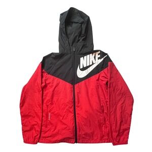Nike Windbreaker Boys XL Red Black Windrunner DD2759-010 Packable Hooded Jacket